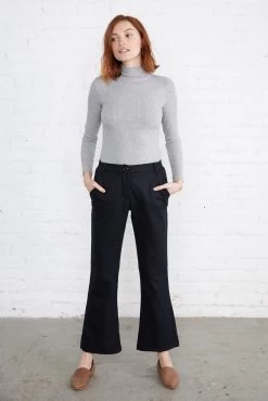 Nadette Pant -Vibe Wardrobe Shop nadette navy 002 w